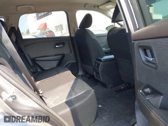 2023 Nissan Rogue SV with VIN 5N1BT3BB1PC924676, listed as a IAAI auction lot 42191295 with 38,351 mi miles and . Bid and sale history available at DreamBid. Image 8.