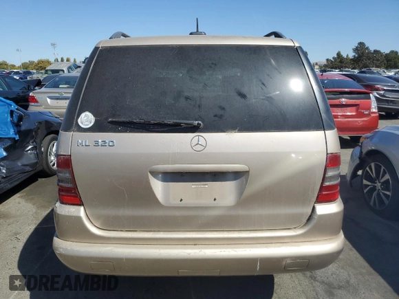 2001 Mercedes-Benz M-Class with VIN 4JGAB54E01A274839, listed as a Copart auction lot 72660884 with 190,934 mi miles and Clean Title. Bid and sale history available at carsss.com. Image 6.