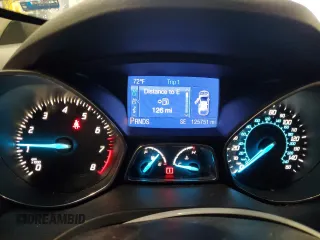 2013 Ford Escape SE with VIN 1FMCU9G90DUB00524, listed as a Copart auction lot 60226505 with 125,751 mi miles and Salvage title. Bid and sale history available at DreamBid. Image 9.
