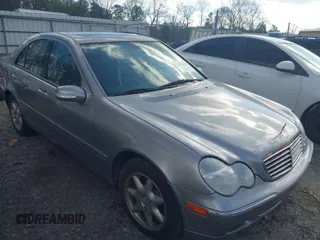 2003 Mercedes-Benz C 320 с VIN WDBRF64J83F430290, выставлен на аукционе IAAI как лот 41216402 с пробегом 181 558 миль миль и . История ставок и продаж доступна на DreamBid. Изображение 1.