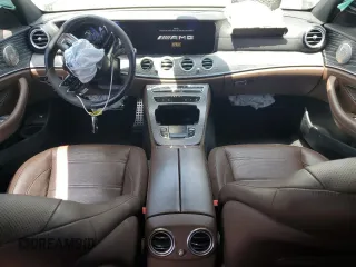 2021 Mercedes-Benz E 63 S AMG with VIN W1KZF8KB4MA957269, listed as a Copart auction lot 57325794 with 37,437 mi miles and Salvage title. Bid and sale history available at DreamBid. Image 8.
