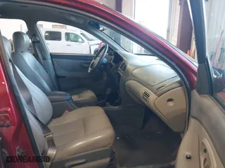 1999 Oldsmobile Intrigue GL with VIN 1G3WS52K3XF308853, listed as a IAAI auction lot 41738592 with 121,892 mi miles. Bid and sale history available at carsss.com. Image 5.
