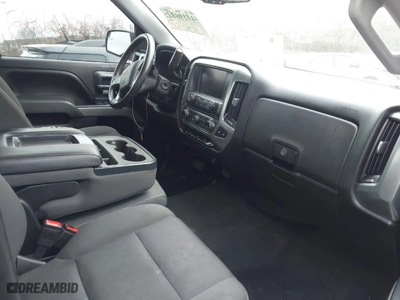 2015 Chevrolet Silverado 1500 LT with VIN 1GCVKREC5FZ390024, listed as a IAAI auction lot 41216685 with 138,719 mi miles. Bid and sale history available at carsss.com. Image 5.
