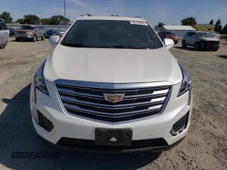 2017 Cadillac XT5 Luxury AWD with VIN 1GYKNDRS0HZ180703, listed as a Copart auction lot 58793895 with 30,339 mi miles and Salvage title. Bid and sale history available at DreamBid. Image 5.