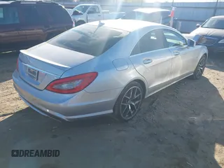 2012 Mercedes-Benz CLS 550 с VIN WDDLJ7DB2CA016431, выставлен на аукционе IAAI как лот 40961925 с пробегом 121 719 миль миль и . История ставок и продаж доступна на DreamBid. Изображение 4.
