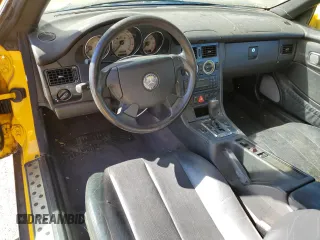 2000 Mercedes-Benz SLK 230 Kompressor с VIN WDBKK47F4YF159499, выставлен на аукционе Copart как лот 76205924 с пробегом 182 878 миль миль и Чистый • Clean title. История ставок и продаж доступна на DreamBid. Изображение 8.