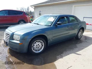 2005 Chrysler 300 with VIN 2C3JA43R45H616682, listed as a IAAI auction lot 41853835 with 158,464 mi miles. Bid and sale history available at carsss.com. Image 18.