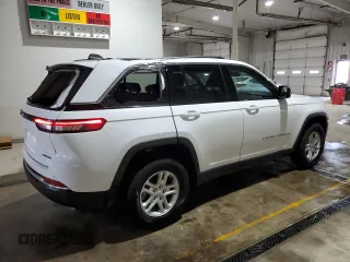 2023 Jeep Grand Cherokee Laredo z VIN 1C4RJHAG5PC530553, wystawiony jako Copart lot #53996845 z przebiegiem 38 456 mil mil oraz Szkoda całkowita • Salvage title. Historia ofert i sprzedaży dostępna na DreamBid. Obrazek 3.
