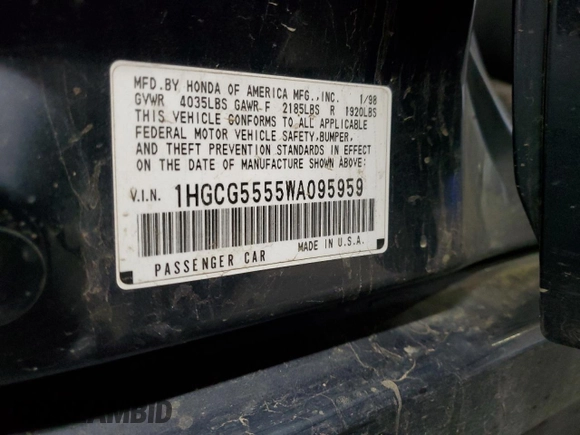 1998 Honda Accord EX z VIN 1HGCG5555WA095959, wystawiony jako Copart lot #86328854 z przebiegiem 252 058 mil mil oraz Szkoda całkowita • Salvage title. Historia ofert i sprzedaży dostępna na DreamBid. Obrazek 15.