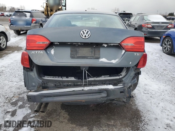 2014 Volkswagen Jetta Sedan SE w/Connectivity with VIN 3VWD07AJ8EM390770, listed as a Copart auction lot 89048365 with 175,637 mi miles and Salvage Title. Bid and sale history available at carsss.com. Image 6.