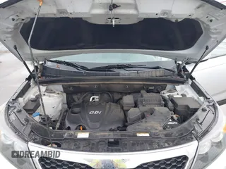 2012 Kia Sorento LX with VIN 5XYKTDA61CG303393, listed as a IAAI auction lot 41137220 with 123,474 mi miles. Bid and sale history available at carsss.com. Image 10.