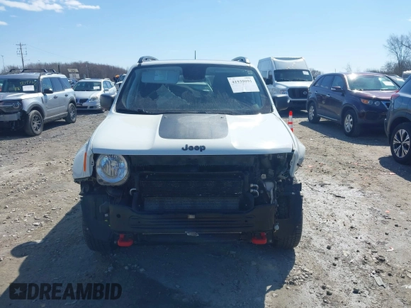 2018 Jeep Renegade Trailhawk with VIN ZACCJBCB6JPG71929, listed as a IAAI auction lot 41939091 with 109,354 mi miles. Bid and sale history available at carsss.com. Image 12.
