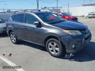 2015 Toyota RAV4 XLE with VIN JTMWFREV2FJ053898, listed as a IAAI auction lot 41997055 with 143,551 mi miles. Bid and sale history available at carsss.com. Image 1.