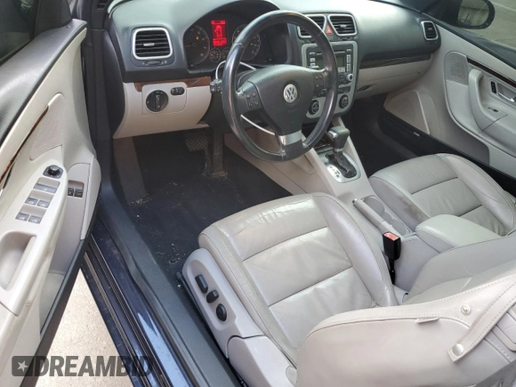 2007 Volkswagen Eos 2.0T with VIN WVWFA71F07V035587, listed as a Copart auction lot 50719495 with 120,158 mi miles and Salvage Title. Bid and sale history available at DreamBid. Image 8.