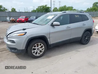 2017 Jeep Cherokee Latitude z VIN 1C4PJMCB0HW632246, wystawiony jako IAAI lot #42529014 z przebiegiem 267 091 mil mil oraz . Historia ofert i sprzedaży dostępna na DreamBid. Obrazek 17.