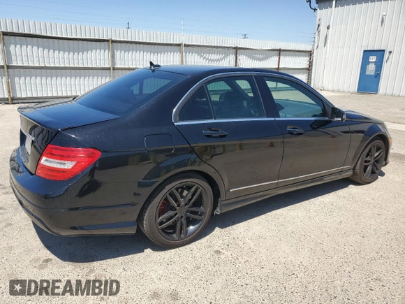2013 Mercedes-Benz C 250 Sport with VIN WDDGF4HB8DA852791, listed as a Copart auction lot 60293715 with 107,586 mi miles and Clean title. Bid and sale history available at DreamBid. Image 3.