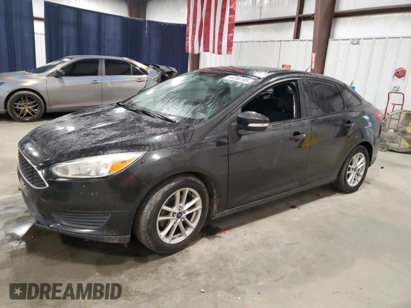 2015 Ford Focus SE with VIN 1FADP3F28FL310689, listed as a Copart auction lot 44256105 with 190,317 mi miles and Clean Title. Bid and sale history available at carsss.com. Image 1.