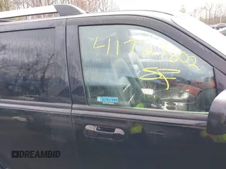 2005 Ford Explorer Limited z VIN 1FMZU75W65UB07633, wystawiony jako IAAI lot #41727802 z przebiegiem 211 202 mil mil oraz . Historia ofert i sprzedaży dostępna na DreamBid. Obrazek 13.