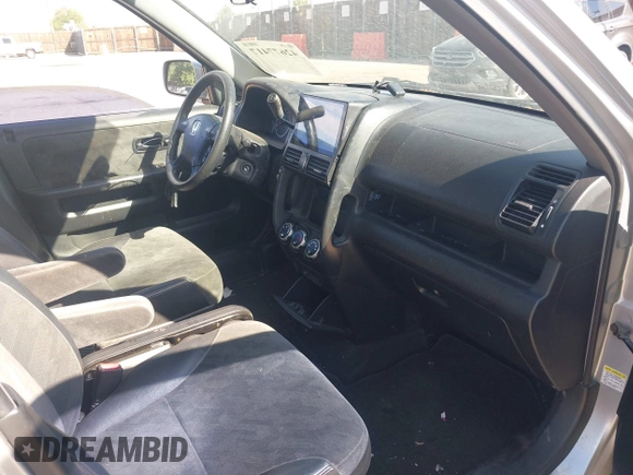 2002 Honda CR-V EX with VIN JHLRD78832C084432, listed as a IAAI auction lot 42677417 with 229,853 mi miles and . Bid and sale history available at DreamBid. Image 5.