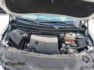 2020 Chevrolet Traverse LS z VIN 1GNERFKW4LJ314465, wystawiony jako IAAI lot #42030246 z przebiegiem 51 800 mil mil oraz . Historia ofert i sprzedaży dostępna na DreamBid. Obrazek 10.