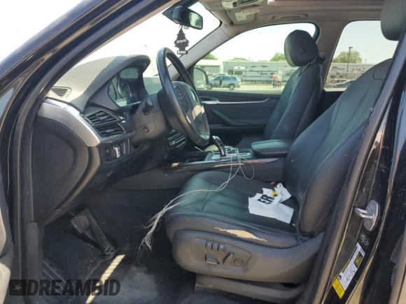 2014 BMW X5 sDrive35i with VIN 5UXKR2C54E0C01720, listed as a Copart auction lot 53075335 with 121,225 mi miles and Clean Title. Bid and sale history available at carsss.com. Image 7.