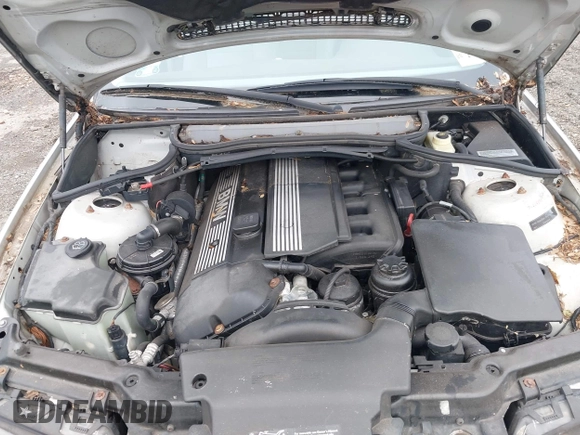 2005 BMW 3 Series 325i z VIN WBAET37495NJ88337, wystawiony jako IAAI lot #42538116 z przebiegiem Nie podano mil oraz . Historia ofert i sprzedaży dostępna na DreamBid. Obrazek 10.