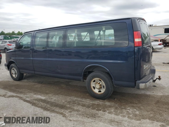 2007 Chevrolet Express Passenger z VIN 1GAHG39U571152181, wystawiony jako Copart lot #56238115 z przebiegiem 170 521 mil mil oraz Czysty tytuł • Clean title. Historia ofert i sprzedaży dostępna na DreamBid. Obrazek 2.