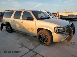 2008 Chevrolet Suburban LTZ with VIN 3GNFC16J78G204719, listed as a Copart auction lot 76814694 with 258,396 mi miles and Salvage Title. Bid and sale history available at carsss.com. Image 4.