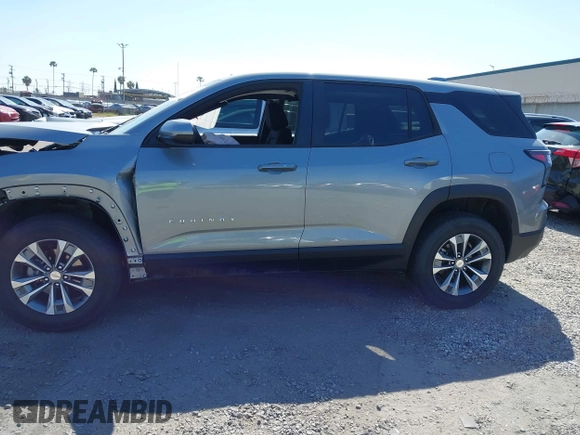 2025 Chevrolet Equinox FWD LT with VIN 3GNAXHEGXSL252744, listed as a IAAI auction lot 41954865 with 2,715 mi miles and . Bid and sale history available at DreamBid. Image 15.