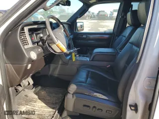 2007 Lincoln Navigator with VIN 5LMFU28567LJ19120, listed as a Copart auction lot 42769975 with 244,449 mi miles and Salvage Title. Bid and sale history available at carsss.com. Image 7.