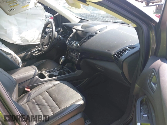 2019 Ford Escape Titanium с VIN 1FMCU9J94KUC24611, выставлен на аукционе IAAI как лот 42595286 с пробегом 77 280 миль миль и . История ставок и продаж доступна на DreamBid. Изображение 5.