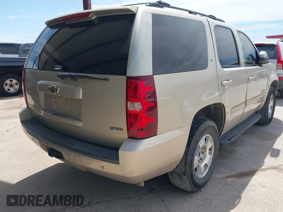 2008 Chevrolet Tahoe 1LT с VIN 1GNFC130X8R172490, выставлен на аукционе IAAI как лот 42306819 с пробегом 219 419 миль миль и . История ставок и продаж доступна на DreamBid. Изображение 4.