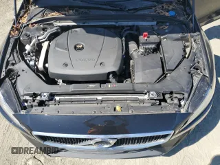 2019 Volvo S60 Momentum with VIN 7JR102FKXKG005713, listed as a Copart auction lot 49808125 with 52,246 mi miles and Salvage Title. Bid and sale history available at carsss.com. Image 11.