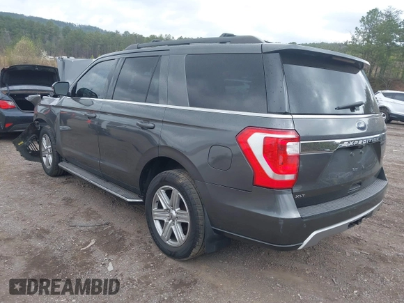 2018 Ford Expedition XLT z VIN 1FMJU1JTXJEA48029, wystawiony jako IAAI lot #41786096 z przebiegiem Nie podano mil oraz . Historia ofert i sprzedaży dostępna na DreamBid. Obrazek 3.