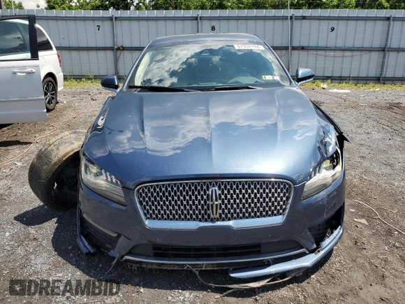 2018 Lincoln MKZ Select with VIN 3LN6L5C99JR601848, listed as a Copart auction lot 57934194 with 82,981 mi miles and Salvage title. Bid and sale history available at DreamBid. Image 5.