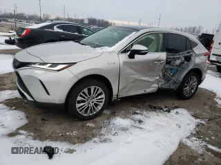 2021 Toyota Venza LE with VIN JTEAAAAH3MJ001103, listed as a Copart auction lot 71547622 with 33,224 mi miles. Bid and sale history available at carsss.com. Image 1.