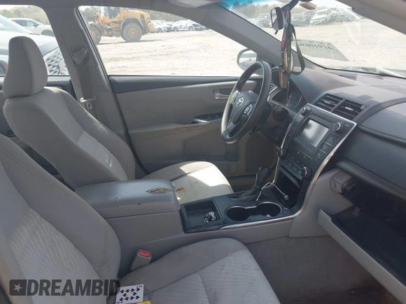 2017 Toyota Camry XLE with VIN 4T1BF1FK8HU715100, listed as a IAAI auction lot 41910692 with 113,438 mi miles. Bid and sale history available at carsss.com. Image 5.