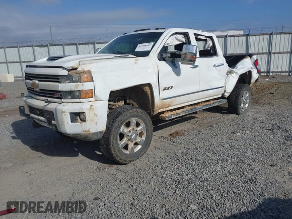 2019 Chevrolet Silverado 2500HD LTZ with VIN 1GC1KTEY7KF262239, listed as a IAAI auction lot 41705007 with 144,157 mi miles. Bid and sale history available at carsss.com. Image 17.
