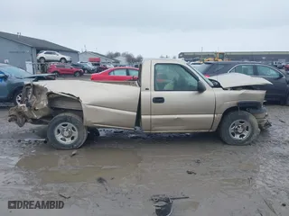 2004 Chevrolet Silverado 1500 with VIN 1GCEC14V74E229034, listed as a IAAI auction lot 41735729 with 1 mi miles. Bid and sale history available at carsss.com. Image 13.