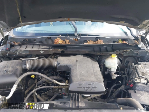 2015 Ram 1500 Tradesman with VIN 3C6JR7DGXFG631473, listed as a IAAI auction lot 42258733 with Not provided miles and . Bid and sale history available at DreamBid. Image 10.