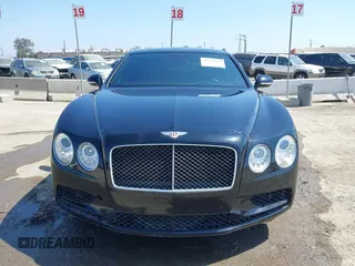 2017 Bentley Flying Spur z VIN SCBEH9ZA5HC063140, wystawiony jako IAAI lot #42120298 z przebiegiem 40 242 mil mil oraz . Historia ofert i sprzedaży dostępna na DreamBid. Obrazek 12.