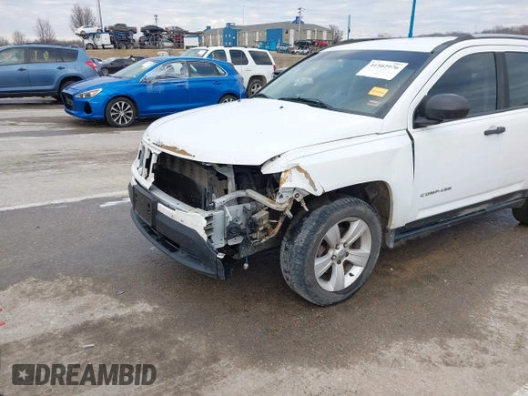 2016 Jeep Compass Sport with VIN 1C4NJDBB5GD804581, listed as a IAAI auction lot 41502976 with 196,351 mi miles and . Bid and sale history available at carsss.com. Image 6.