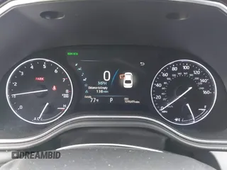 2019 Toyota Avalon XLE with VIN 4T1BZ1FB4KU032065, listed as a IAAI auction lot 42203393 with 109,649 mi miles. Bid and sale history available at carsss.com. Image 7.