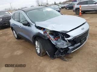 2022 Ford Escape SE Hybrid with VIN 1FMCU9BZ5NUB06831, listed as a IAAI auction lot 41747501 with 26,892 mi miles and . Bid and sale history available at carsss.com. Image 1.