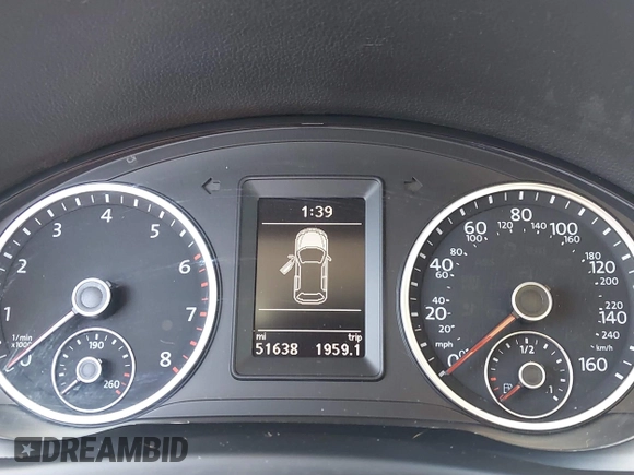 2015 Volkswagen Tiguan SE with VIN WVGAV7AX8FW595806, listed as a IAAI auction lot 42644395 with 51,638 mi miles and . Bid and sale history available at DreamBid. Image 7.