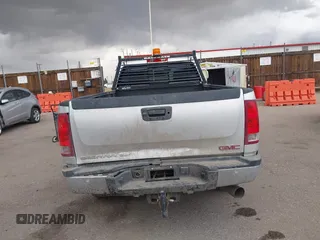 2013 GMC Sierra 2500HD SLT z VIN 1GT121C83DF202114, wystawiony jako IAAI lot #41669669 z przebiegiem 179 676 mil mil oraz . Historia ofert i sprzedaży dostępna na DreamBid. Obrazek 16.