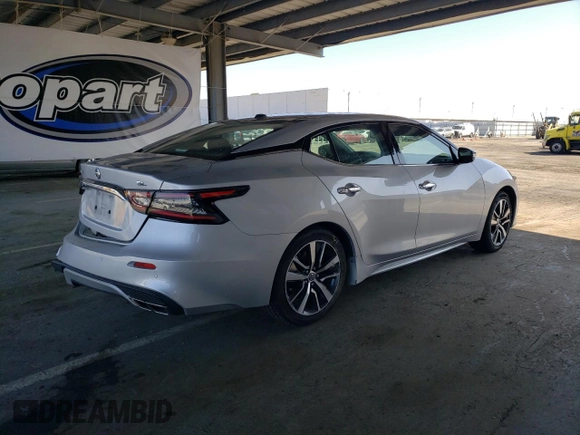 2020 Nissan Maxima SL z VIN 1N4AA6DV5LC375076, wystawiony jako Copart lot #58078435 z przebiegiem 68 174 mil mil oraz Szkoda całkowita • Salvage title. Historia ofert i sprzedaży dostępna na DreamBid. Obrazek 3.