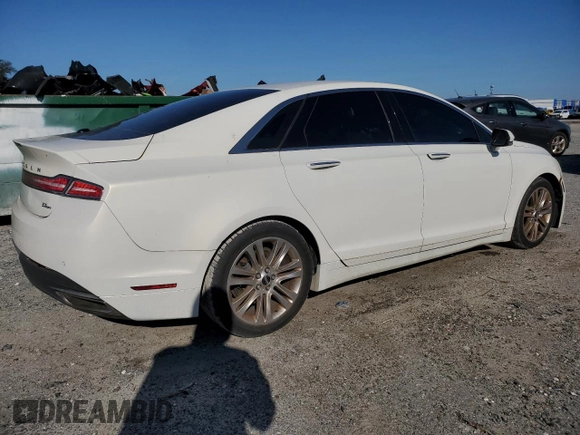 2013 Lincoln MKZ with VIN 3LN6L2JK1DR800952, listed as a Copart auction lot 48518525 with 201,830 mi miles and Salvage Title. Bid and sale history available at DreamBid. Image 3.