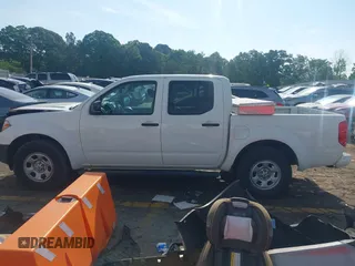 2019 Nissan Frontier SV with VIN 1N6AD0ER5KN777406, listed as a IAAI auction lot 42162010 with 77,702 mi miles and . Bid and sale history available at DreamBid. Image 14.