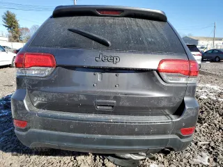 2017 Jeep Grand Cherokee Laredo with VIN 1C4RJFAGXHC849338, listed as a Copart auction lot 41702475 with 0 mi miles and Salvage Title. Bid and sale history available at carsss.com. Image 6.
